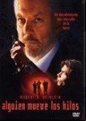 pelicula Alguien Mueve Los Hilos